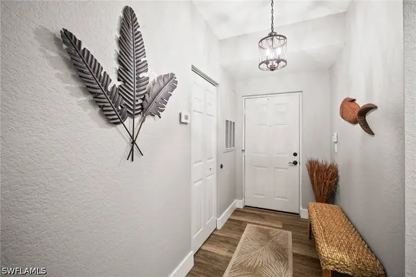 4665 Saint Croix LN #1525, Naples, FL 34109