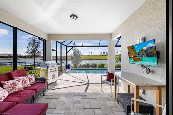 12041 Canal Grande DR