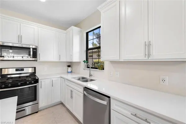 12041 Canal Grande DR, Fort Myers, FL 33913