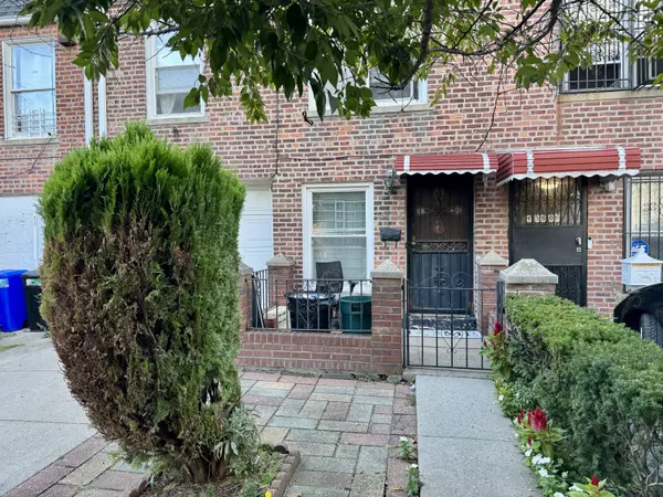 South Ozone Park, NY 11420,135-08 118th St