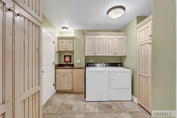 471 Woodbridge Street, Rexburg, ID 83440