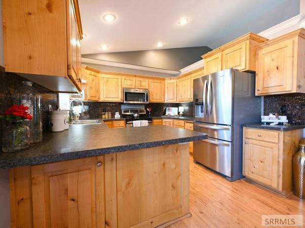 1554 Avon Lane, Idaho Falls, ID 83401