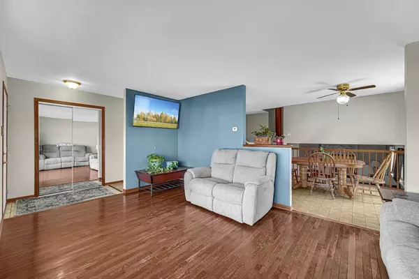 5137 W 118th Street, Alsip, IL 60803