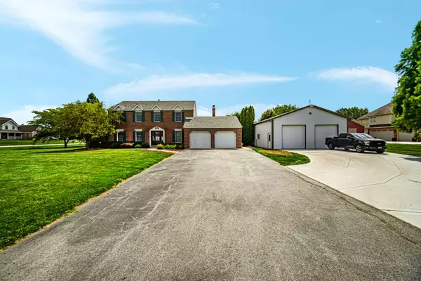 26711 S Greenbriar Drive, Monee, IL 60449
