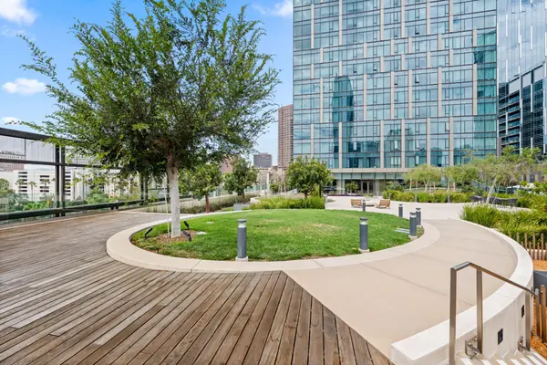 South Park DTLA Neighborhood Guide: Living Near L.A. LIVE and Crypto.com Arena