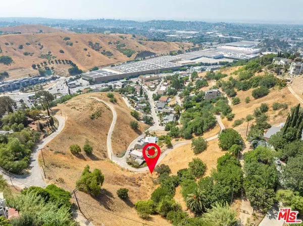 2661 N Forest Park Dr, Los Angeles, CA 90032