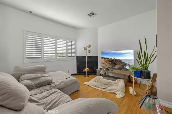 4437 Avocado ST #107, Los Angeles, CA 90027