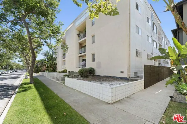 423 S Rexford DR #303, Beverly Hills, CA 90212