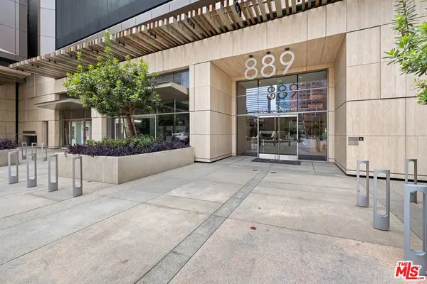 889 Francisco St #3401, Los Angeles, CA 90017