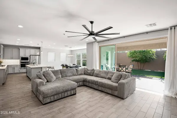 5610 N 194TH Lane, Litchfield Park, AZ 85340
