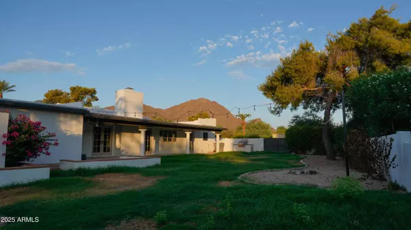 6700 E SOLANO Drive, Paradise Valley, AZ 85253