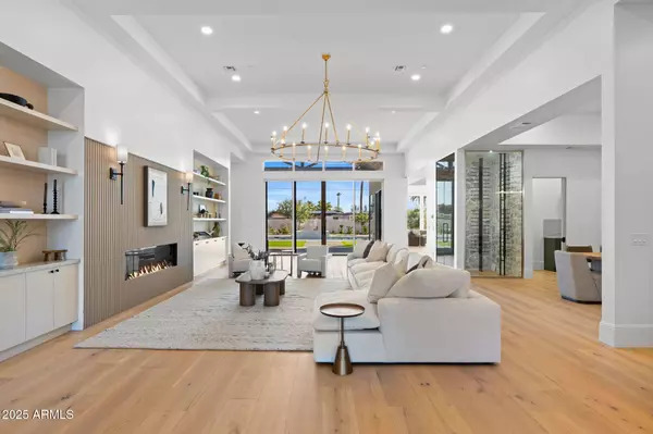 10809 N 82ND Place, Scottsdale, AZ 85260