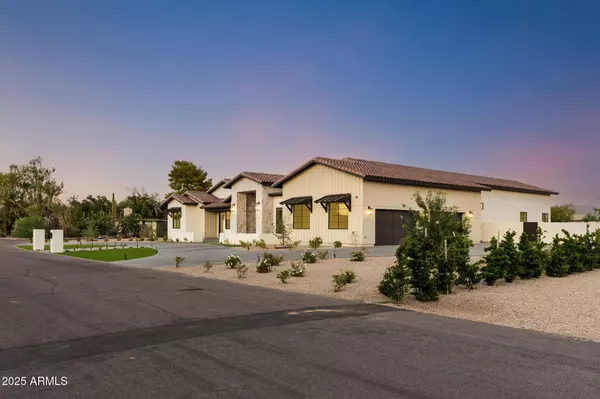 10809 N 82ND Place, Scottsdale, AZ 85260