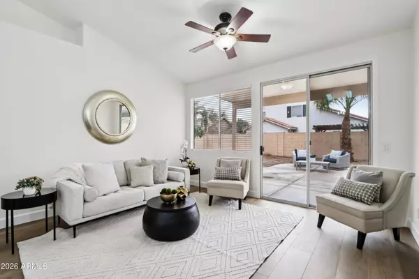 6925 W HARRISON Street, Chandler, AZ 85226