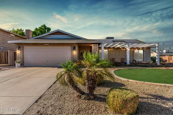 2432 W EVANS Drive, Phoenix, AZ 85023