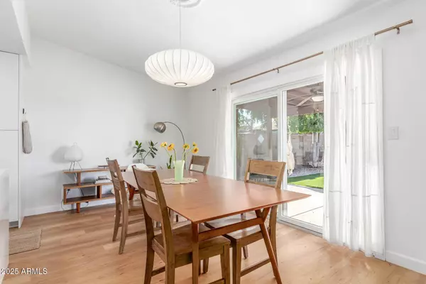 2432 W EVANS Drive, Phoenix, AZ 85023