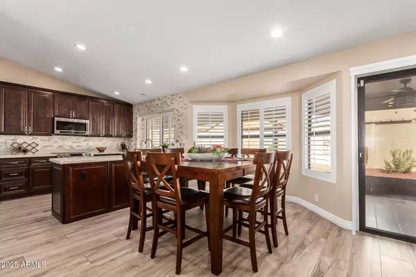 19817 N 92ND Avenue, Peoria, AZ 85382