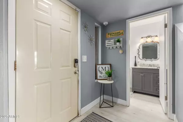 2232 W LINDNER Avenue #2, Mesa, AZ 85202