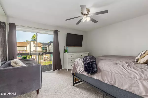 2232 W LINDNER Avenue #2, Mesa, AZ 85202
