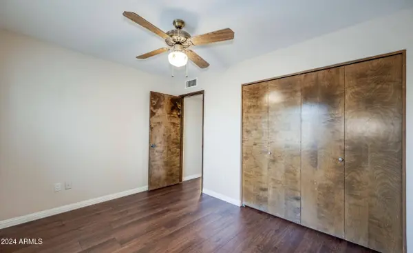 2014 E MAGDALENA Drive, Tempe, AZ 85283