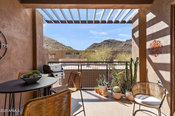 36600 N CAVE CREEK Road #B9, Cave Creek, AZ 85331