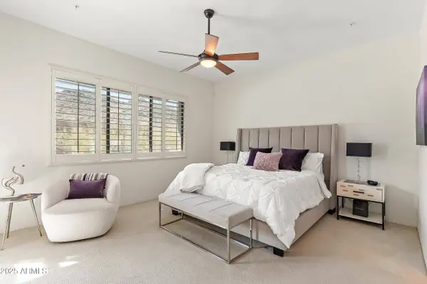 36600 N CAVE CREEK Road #B9, Cave Creek, AZ 85331