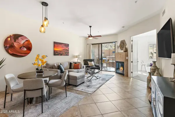 36600 N CAVE CREEK Road #B9, Cave Creek, AZ 85331