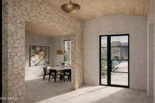 5709 N Harding Drive, Paradise Valley, AZ 85253