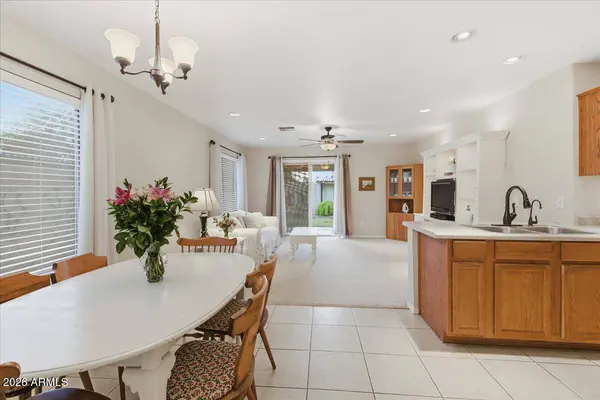 7106 N 41ST Lane, Phoenix, AZ 85051