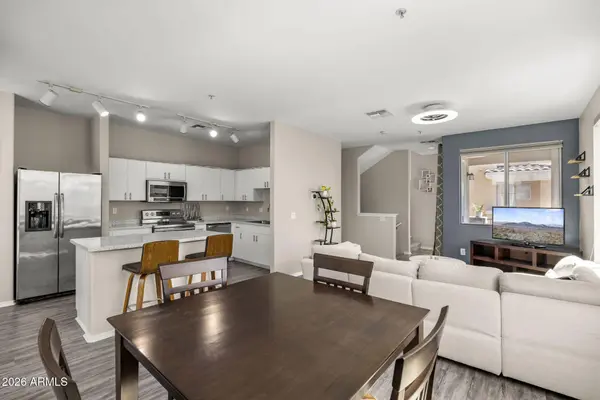 2450 W GLENROSA Avenue #9, Phoenix, AZ 85015