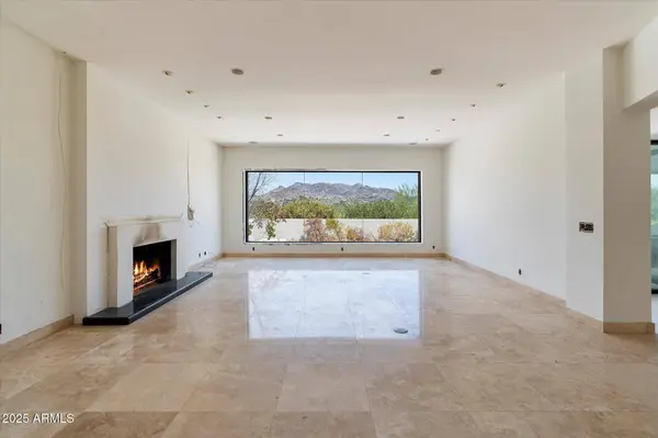 5964 N ECHO CANYON Drive, Phoenix, AZ 85018