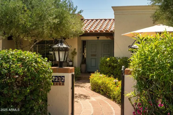4332 N 40TH Street, Phoenix, AZ 85018