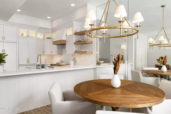 8270 N HAYDEN Road #2011, Scottsdale, AZ 85258