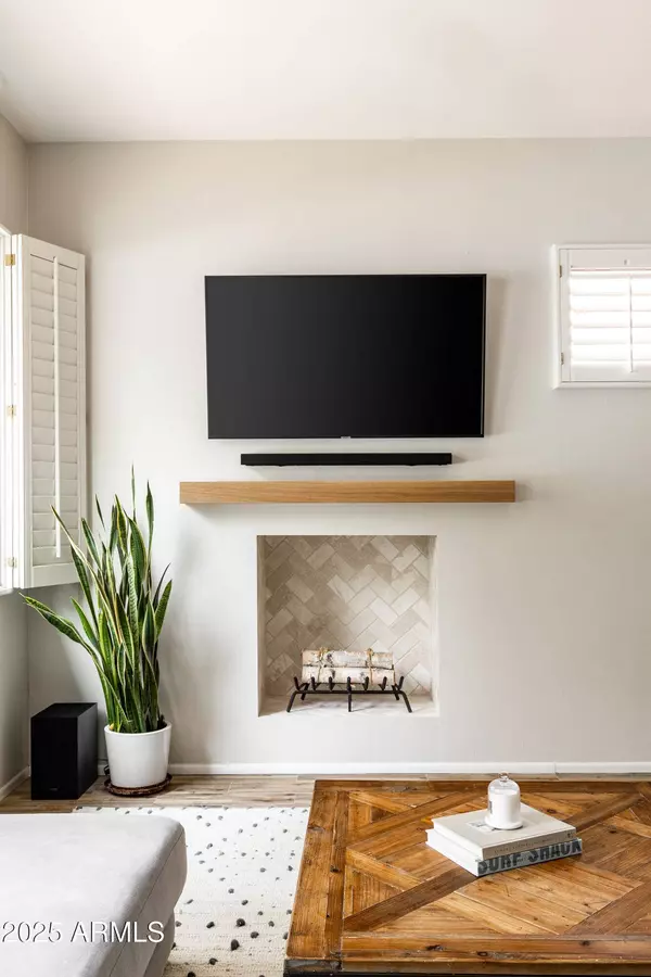 8270 N HAYDEN Road #2011, Scottsdale, AZ 85258