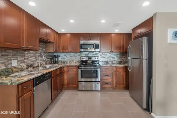 7960 E CAMELBACK Road #409, Scottsdale, AZ 85251
