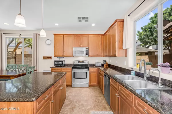 4355 E CULLUMBER Street, Gilbert, AZ 85234