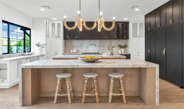 4244 N 45TH Place, Phoenix, AZ 85018