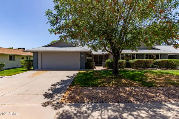 12719 W ASHWOOD Drive, Sun City West, AZ 85375