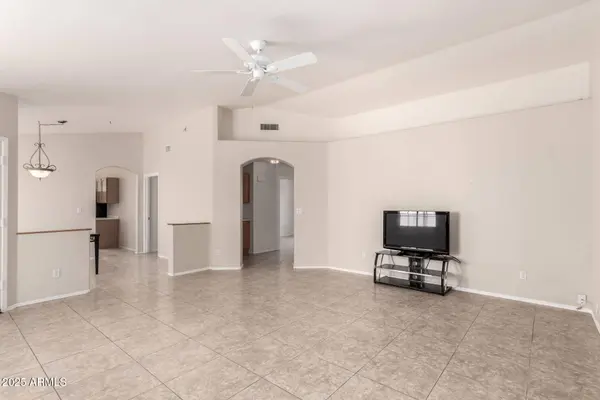31038 N 40TH Place, Cave Creek, AZ 85331