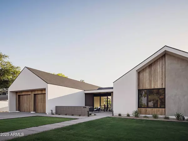 3046 N 45TH Street, Phoenix, AZ 85018