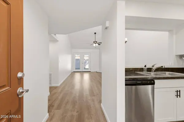 5142 E EDGEMONT Avenue, Phoenix, AZ 85008