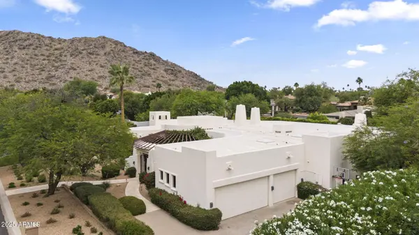 4702 E SANNA Street, Phoenix, AZ 85028