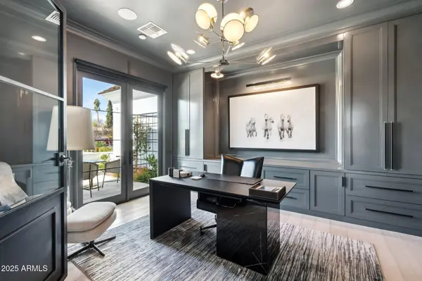 3851 N JOKAKE Drive, Scottsdale, AZ 85251