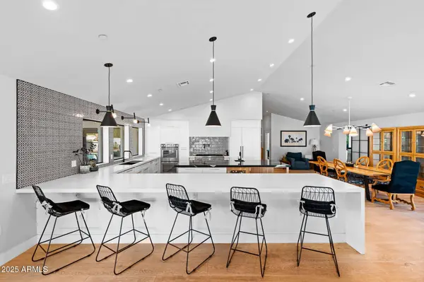 3842 E SAN MIGUEL Avenue, Paradise Valley, AZ 85253