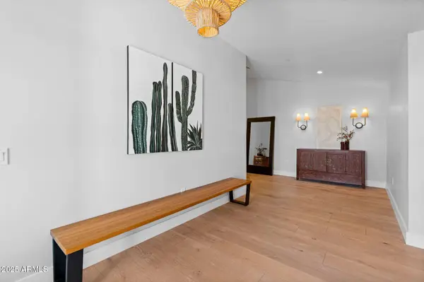 3842 E SAN MIGUEL Avenue, Paradise Valley, AZ 85253