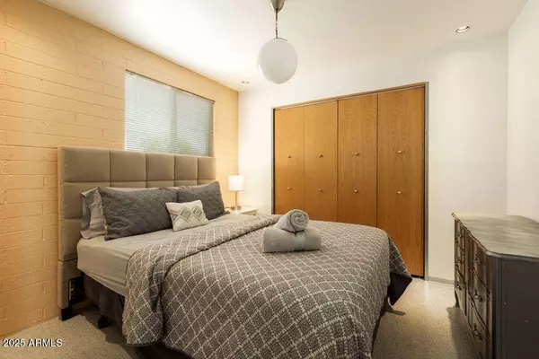 6936 E 4TH Street #5, Scottsdale, AZ 85251