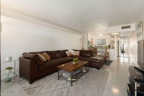 6936 E 4TH Street #5, Scottsdale, AZ 85251