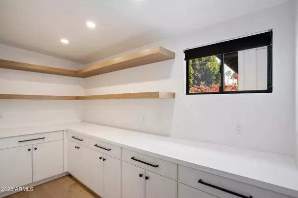 3612 E PIERSON Street, Phoenix, AZ 85018