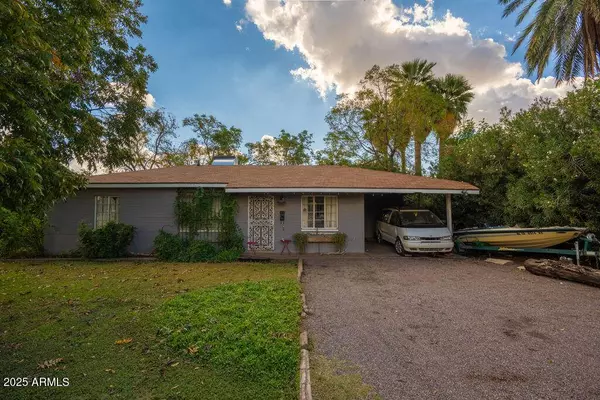 1717 E OAK Street, Phoenix, AZ 85006