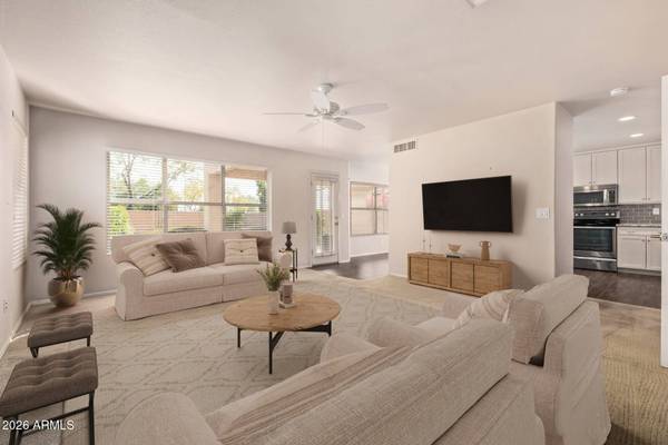 4631 E LONE CACTUS Drive, Phoenix, AZ 85050